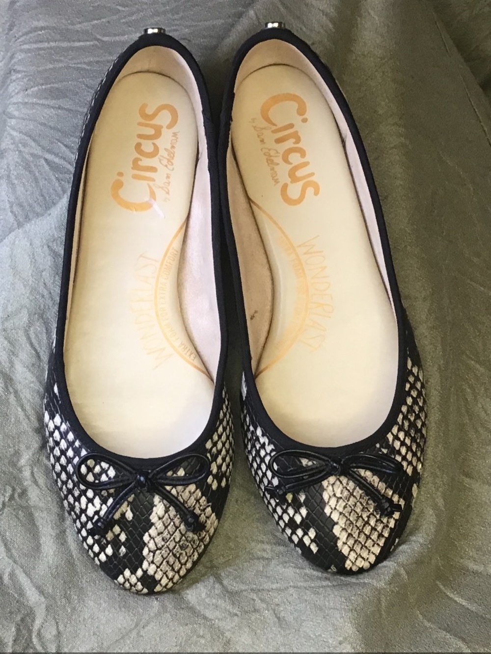 Circus by Sam Edelman Women's Black Snake Print Ballet Flats Sz 6.5 M .